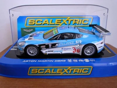 1/32 Scalextric Aston Martin Dbr9 36