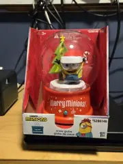 Minions Christmas Plastic Waterless Musical Snow Globe New