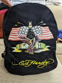 在飛比找Yahoo!奇摩拍賣優惠-Ed Hardy 黑色美國老鷹後背包