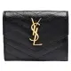 【YSL】MONOGRAM系列V字縫線魚子醬牛皮金色金屬LOGO暗釦三摺短夾(黑403943-BOW01-1000)