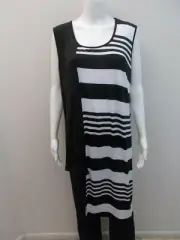 NEW TS TAKING SHAPE BLACK/WHITE MULTI LENGTH TUNIC PLUS SIZE MED=18/20 (# 990