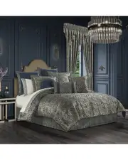J. Queen New York Weston Comforter Set
