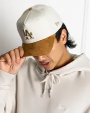 [New Era] New Era Men's Los Angeles Dodgers 39Thirty A-Frame Cap in Chrome White/Wheat Size Large/XL L/XL Chrome White/Wheat