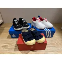 在飛比找蝦皮購物優惠-二手童鞋 adidas stan smith / adida