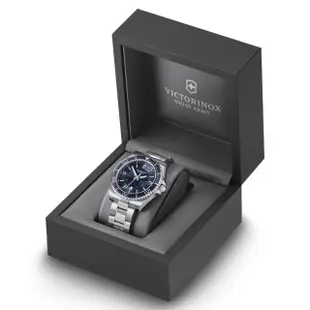 【VICTORINOX 瑞士維氏】Maverick Large 潛水大三針腕錶-藍色 手錶 男錶 潛水錶 新年禮物(VISA-242007)