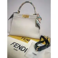 在飛比找蝦皮購物優惠-FENDI 芬迪 手提包 Peekaboo Monster 