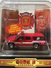 CODE 3 BOSTON UNIT H1 DEPUTY CHIEF TRUCK FIRE 1:64 LIMITED EDITION 12402