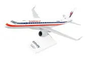 Skymarks SKR1104 American Eagle Envoy Air ERJ-170 Desk 1/100 Model AV Airplane