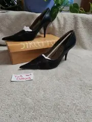 Street Feet Black Pointy Toe Pumps Size 8