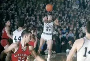 Kenyon John Rinka in action pass vs Otterbein Gambier OH 2 21 1968- Old Photo