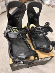 Burton Lexa-R re:flex NEW womens snowboard bindings size M (US 6-8 Wms)