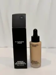 Mac Studio Waterweight Foundation Spf 30 - # NC20 Medium With Golden New W Box