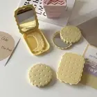 Mini Biscuit Hand-Held Mirror Biscuit Pocket Mirror Daily Use
