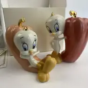 Lenox Porcelain Looney Tunes Tweety Bird Salt & Pepper Shaker Set COA w/Box New