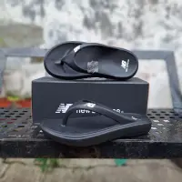 在飛比找蝦皮購物優惠-紐巴倫 人字拖 NEW BALANCE FLIP FLOP 