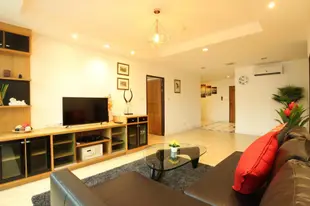 沙通的2臥室公寓 - 140平方公尺/2間專用衛浴2BR. Spacious, 140 Sqm, BTS 5 min, Central Located