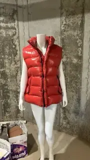 Sam NEW YORK CHERRY Field Vest BRAND NEW WITH TAGS