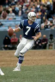 Quarterback Bert Jones Baltimore Colts drops back to pass at an N- 1976 Photo 3