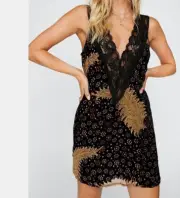 Nasty Gal Devore Lace V Neck Mini Velvet Dress sz 10 Fairy Grunge Romantic Goth