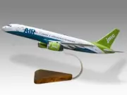 Boeing 757-200 JMC Desk Wood Airplane New Model Large Scale 1/100