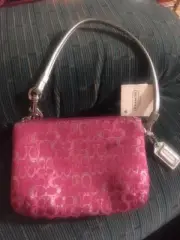 COACH Mini Signature Optic Lurex Raspberry Pink Silver Wristlet VHTF rare