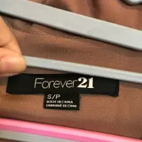 在飛比找蝦皮購物優惠-美國帶回 Forever21 連身褲