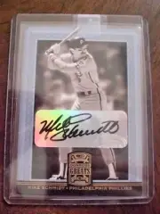 Mike Schmidt 2005 Donruss Greats Signed Blue Foil Autograph
