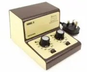 Gaugemaster Model D Twin Track Cased Controller Twin 12volt DC Controlled Output