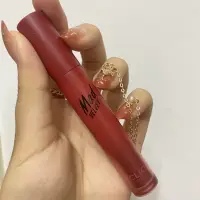 在飛比找蝦皮購物優惠-clio mad velvet 霧面絲絨唇釉 02 霧面唇釉