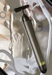 Vibrating Face roller massager for tension release and firming