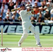 Alec Stewart England Cricketer Old Player Cricket Photo 15