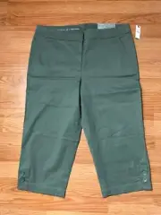 Talbots Pedal Pusher Pants Womens 12 Green Cotton Blend Button Accent New