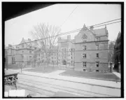 Photo:[Vanderbilt Hall, Yale University, New Haven, Conn.]