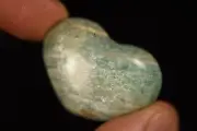 *AMAZONITE* Heart 3.8cm 21.7g Palm Stone Healing Soothing Negative Energy