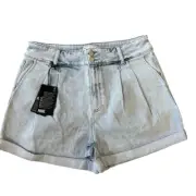 Paige Beth Short Sherry Women’s High Waisted Light Wash Pleated Denim Sz 29 NWT