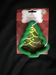 NEW Wilton Grippy Cutter - Christmas Winter Tree