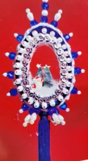 Thomas Boutique PANORAMA SANTA Vtg Sequin Bead Christmas Ornament Craft Kit NOS