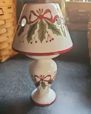 Ceramic Holiday Tea Light Lamp. Christmas Bow & Mistletoe. NEW 8 x 4