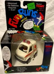 Vintage 1991 Tomy Fun Runs World Pull & Go Toy Ambulance Van (Seller Cat.#0210)