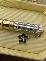 Swarovski Celebration 2022 ballpoint pen Star, White, Gold-tone plated New