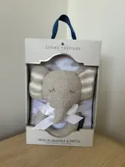 Living Textiles Australia Musling Swaddle & Rattle Gift Set Elephant Grey Cloud