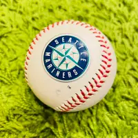 在飛比找Yahoo!奇摩拍賣優惠-貳拾肆棒球精品-MLB美國職棒大聯盟 西雅圖水手LOGO紀念