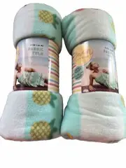 Lot 2 Gwen Studios Pre-cut Fabric For Towel Wrap - Pineapple - New (ref600)
