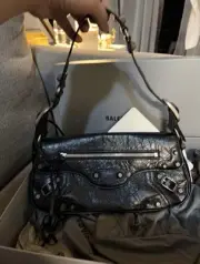 Balenciaga Le Cagole New