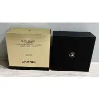 在飛比找蝦皮購物優惠-#CHANEL #香奈兒 奢華金燦典藏禮盒/化妝盒（紙）