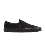 Size 10 - Classic Slip-On 'Black' (Vans)