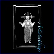 CHRIST ON CROSS, Laser Crystal Paperweight Laser Etched 3D Image FREE SHIPPING