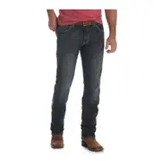 WRANGLER AUTHENTICS Men's Retro Slim Fit Straight Leg Jean - Jerome