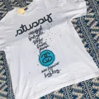 在飛比找蝦皮購物優惠-Stussy潮流白T Shirt 尺寸 L 世界巡迴worl