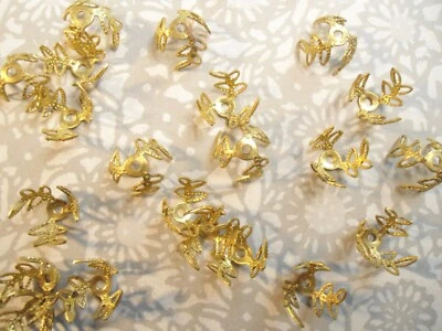 24 Vintage Brass 3-Leaf Bead Caps 10mm